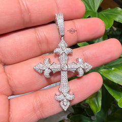 Moissanite VVS Fleur Cross Pendant 925 Silver Iced Out Free Steel Rope Chain