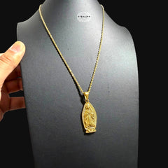 Gold Virgin Mary Pendant Necklace, Stainless Steel Necklace for Men, Religious Catholic Pendant, 14K Gold Waterproof Necklace, Gift for Him
