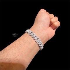 3D Cuban Bracelet - 12mm 8" - Moissanite