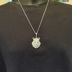 Iced Out Lion Pendant + Rope Chain