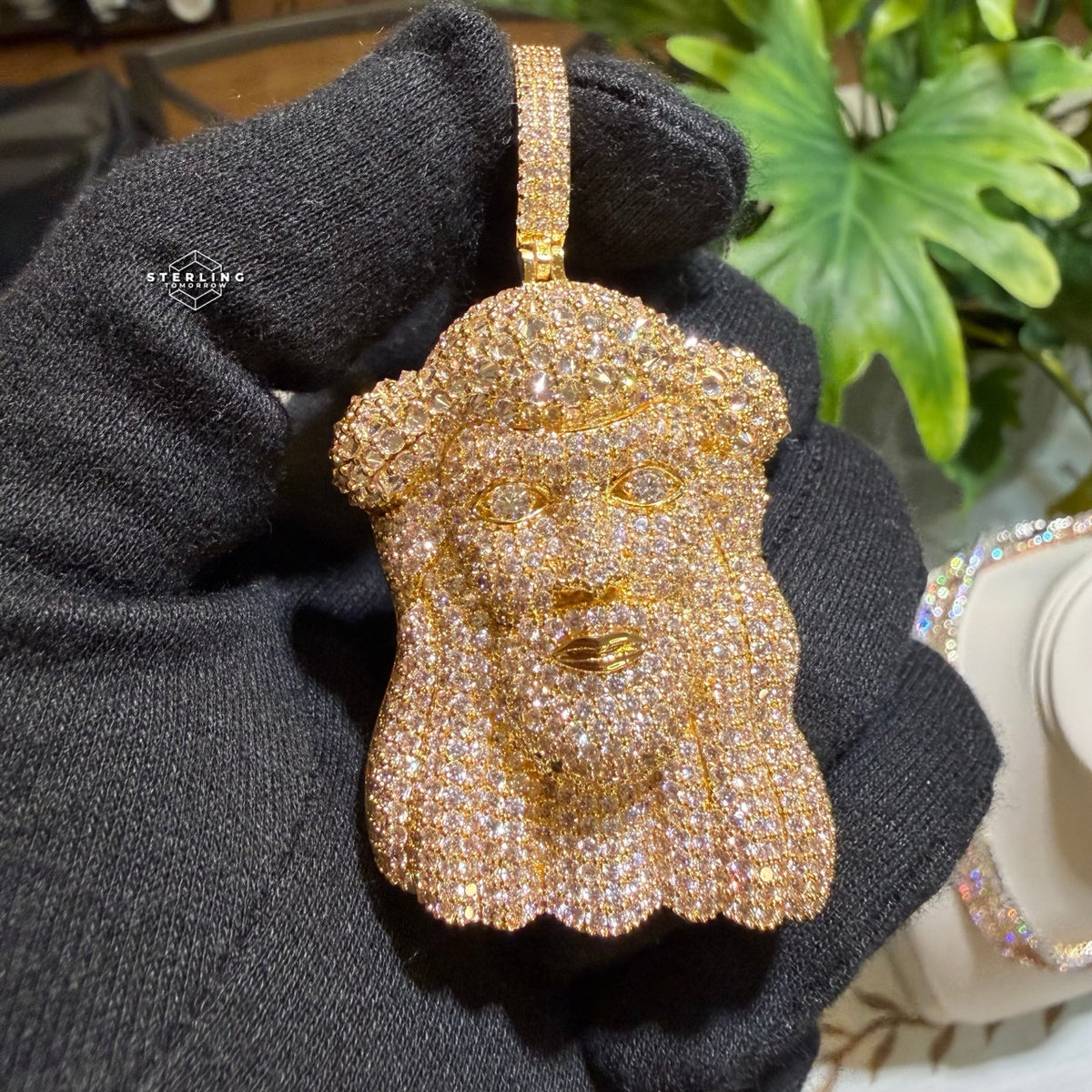 Gold Iced Out Jesus Face Pendant 14k Gold Plated + AntiTarnish Rope Chain