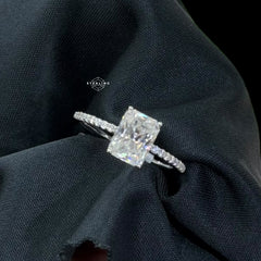 2.5 CTW Radiant Cut Moissanite Engagement Ring 925 Sterling Silver